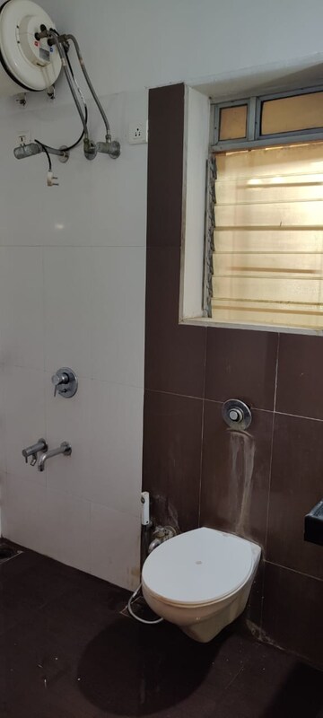 Furnished Amenities in 2 BHK Apartment at Morning Glory Manpada, Manpada – for Sale