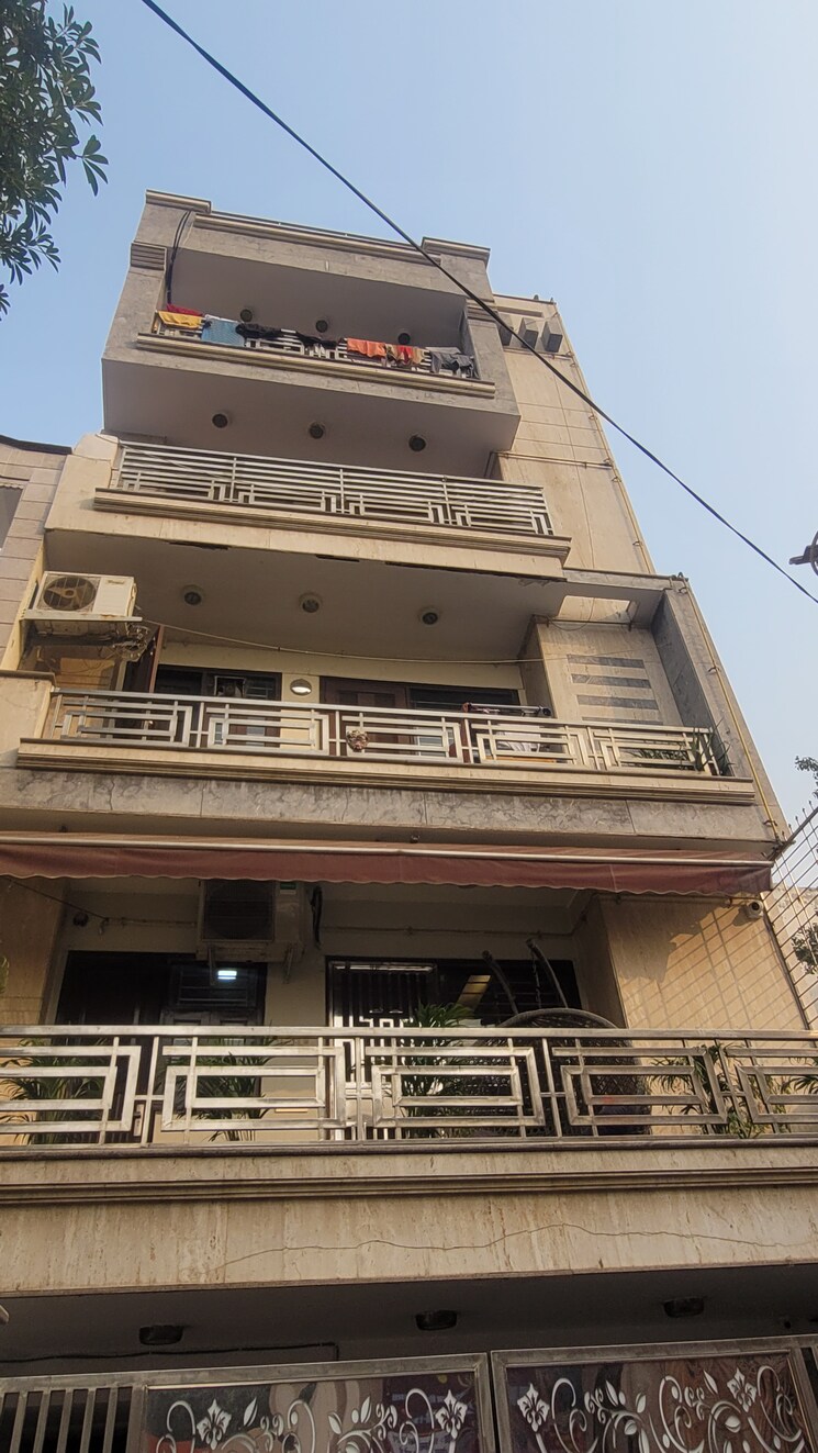 Exterior View, ashoka niketan 3 Bedroom 1300 Sq.Ft. Builder Floor In Ashoka Niketan Delhi 7999080