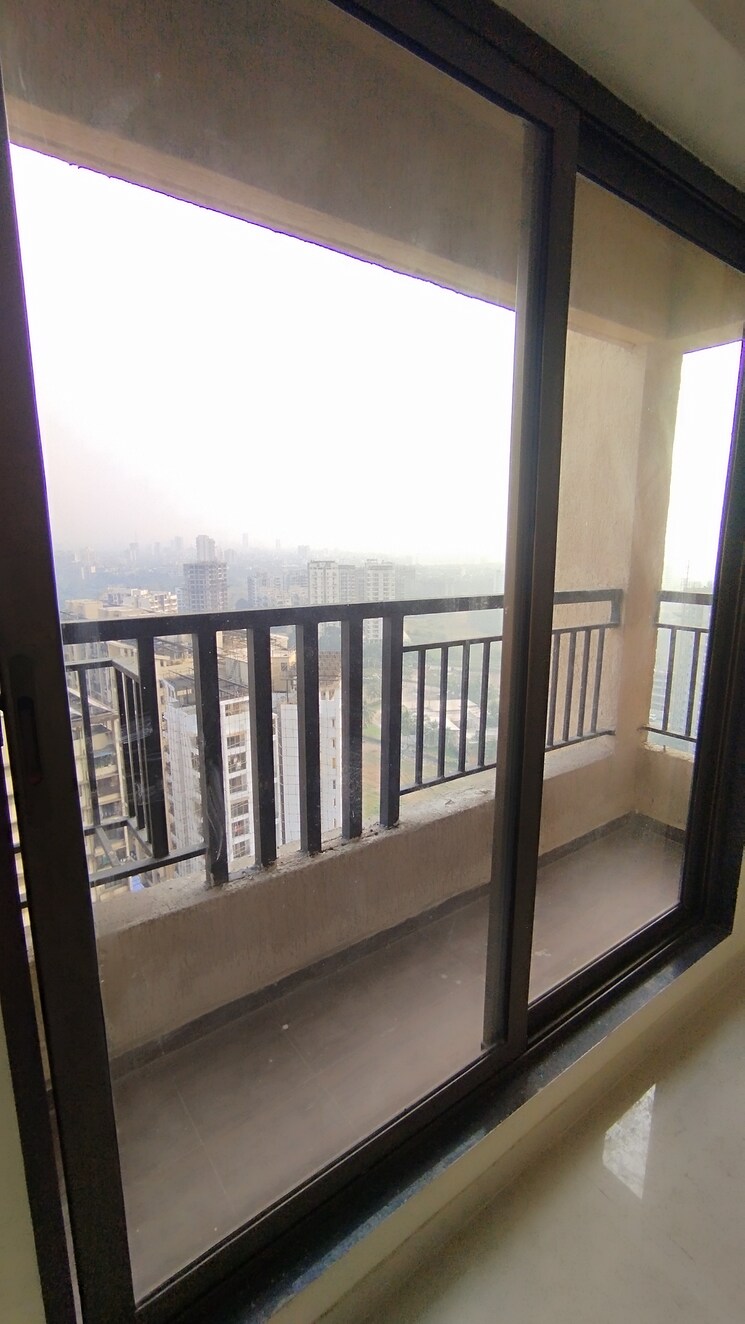 Balcony, raunak-city-sector-4 1 Bedroom 700 Sq.Ft. Apartment In Kalyan West Thane 7999089