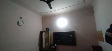  1.5 BHK Builder Floor at Sector 31 – for Rent