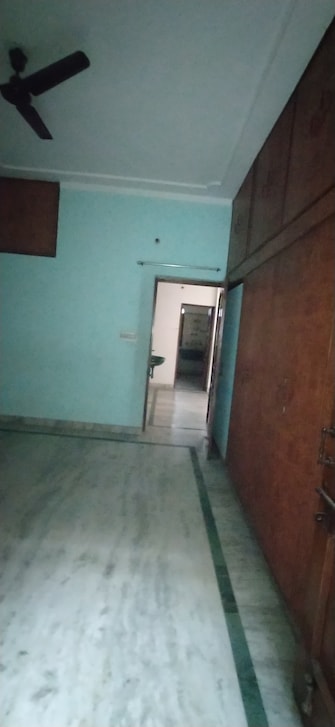 1.5 BHK Builder Floor For Rent in Sector 31 Faridabad  7999105