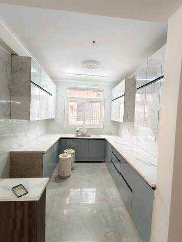 Master Bedroom in 3 BHK Apartment at Emaar Emerald Estate, Sector 65 – for Rent