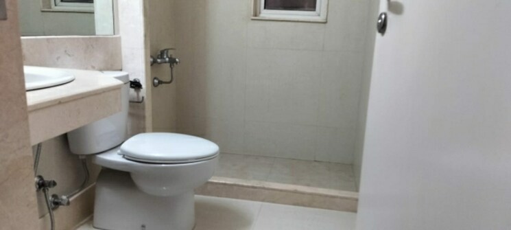 Bathroom, hiranandani-gardens-torino 3 Bedroom 1450 Sq.Ft. Apartment In Powai Mumbai 7999164