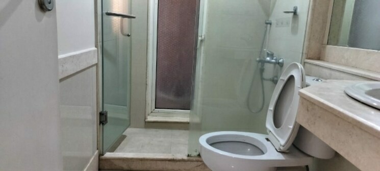 Bathroom, hiranandani-gardens-torino 3 Bedroom 1450 Sq.Ft. Apartment In Powai Mumbai 7999164