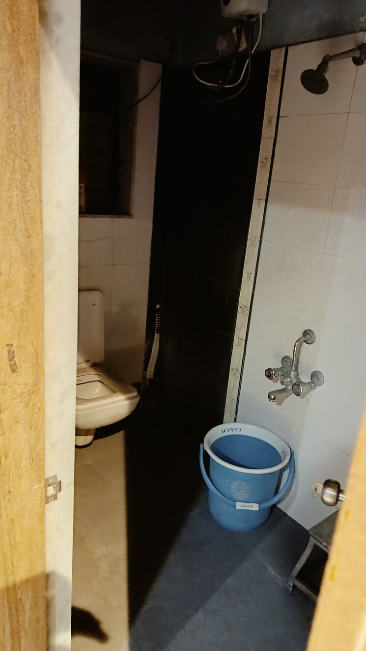 Bathroom, shree-tirupati-siddeshwar-gardens-villa 2 Bedroom 750 Sq.Ft. Apartment In Dhokali Thane 7999166
