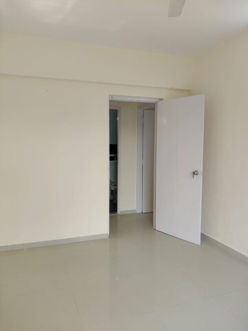 Room in 1 BHK Apartment at Ekta CHS Mulund West, Mulund West – for Sale