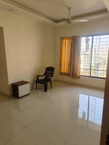 Room in 3 BHK Apartment at The Great Eastern, Kanjurmarg East – for Rent