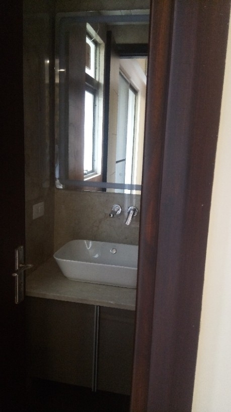 3 BHK + Servant Room,Study Room Builder Floor For Sale in Sector 95