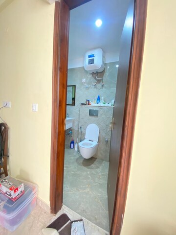 Master Bedroom in 2 BHK Independent House at Palam Vihar Residents Association, Palam Vihar – for Rent