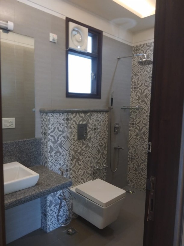 3 BHK + Servant Room,Study Room Builder Floor For Sale in Sector 95