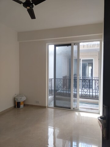 Room in 1 BHK Apartment at Breez Global Heights, Sohna Sector 33 – for Sale