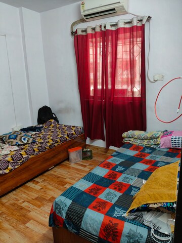 Room in  Pg at Dhekale – for Rent