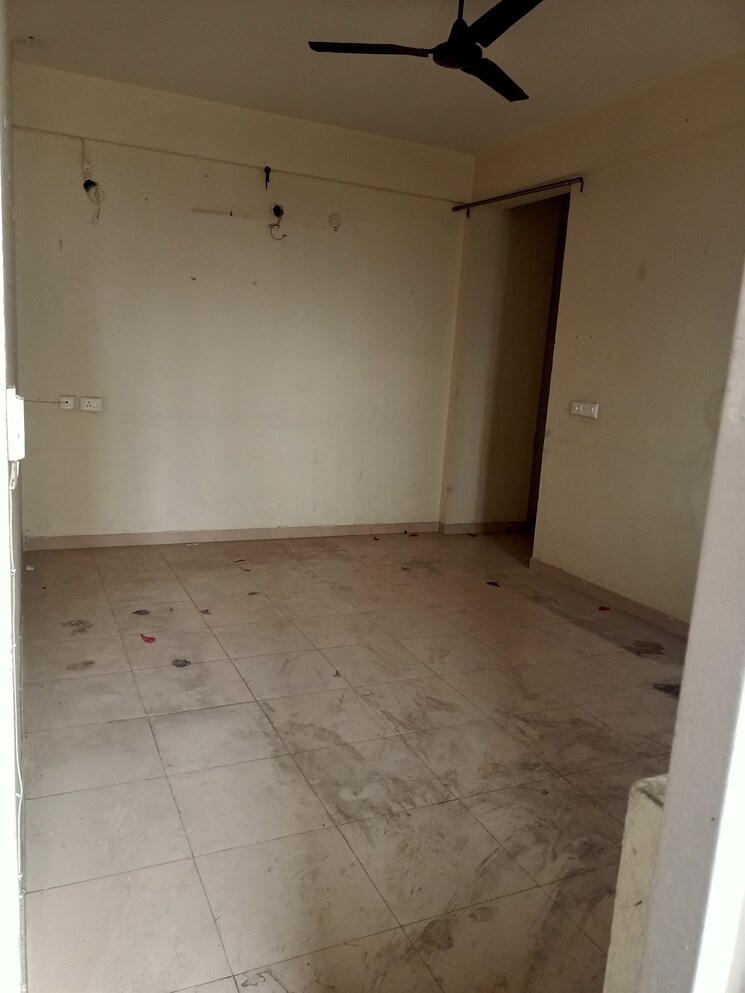 Room, auric-city-homes 3 Bedroom 672 Sq.Ft. Apartment In Sector 82 Faridabad 7999344