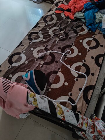 Room in  Pg at Western Express Highway – for Rent