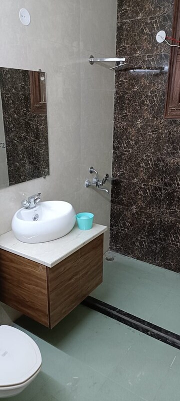 Bathroom in 3 BHK Builder Floor at Kohli One Malibu Town, Sector 47 – for Rent