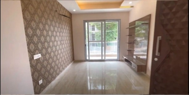 3 BHK + Servant Room,Study Room Builder Floor For Sale in Sector 95