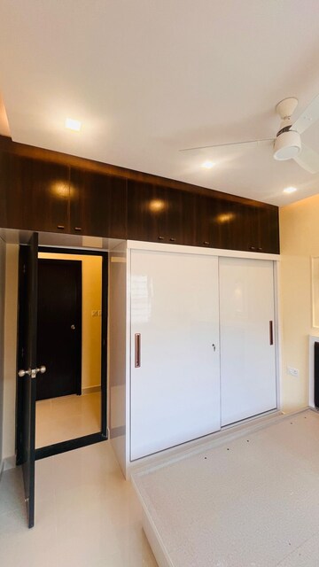 Room in 2 BHK Apartment at Provident Park Square, Kanakapura Road – for Rent