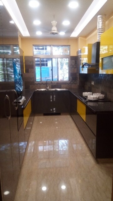 Kitchen in 3 BHK Builder Floor at Sector 95 – for Sale