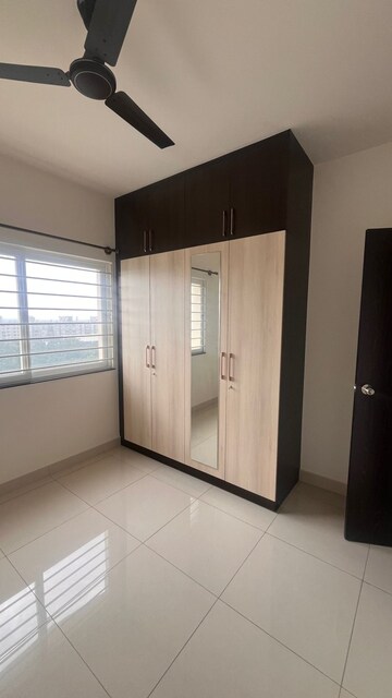 Room in 2 BHK Apartment at Provident Park Square, Kanakapura Road – for Rent
