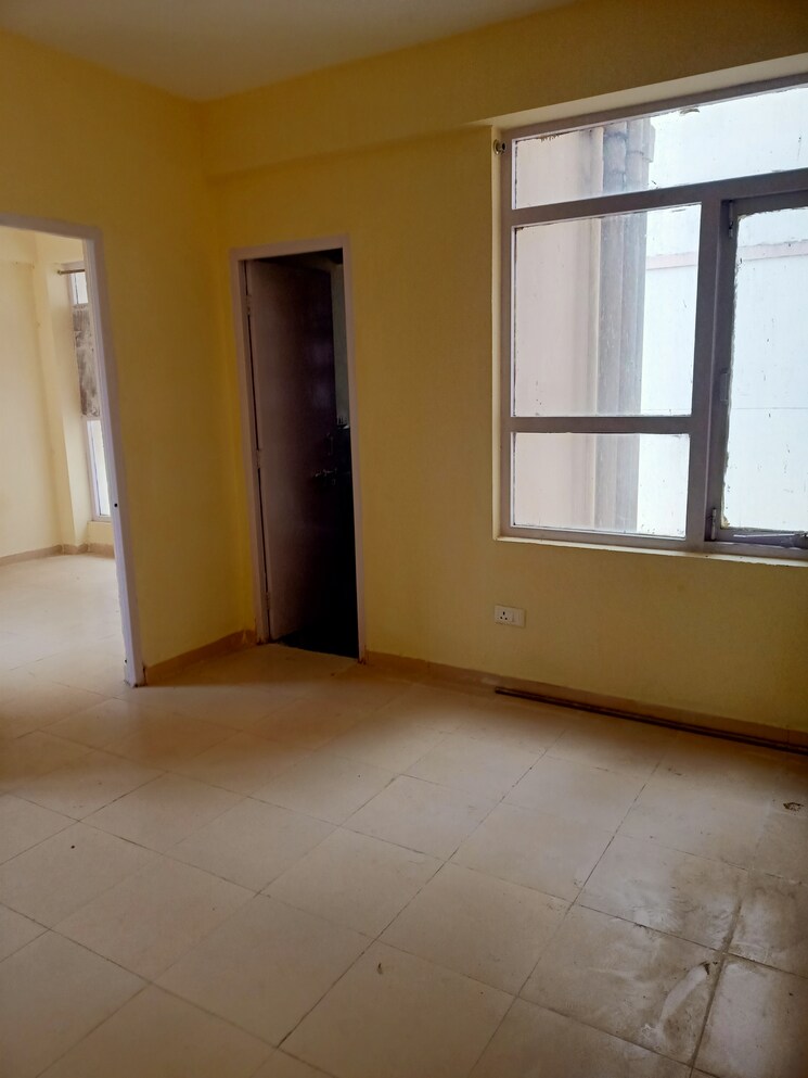 Room, auric-city-homes 1 Bedroom 357 Sq.Ft. Apartment In Sector 82 Faridabad 7999455