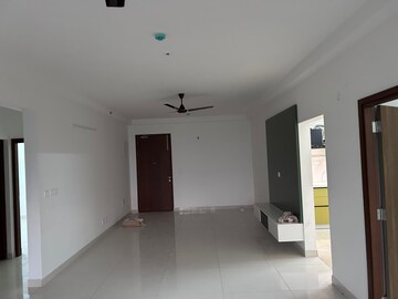 Room in 3.5 BHK Apartment at Prestige Tranquil, Kokapet – for Rent