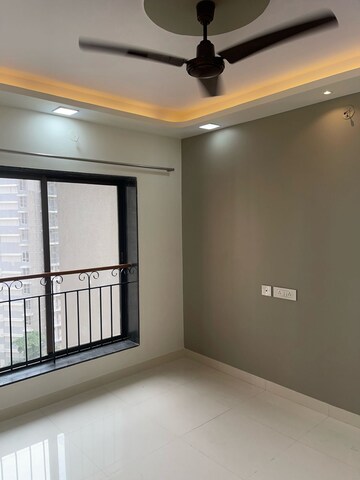 Room in 1 BHK Apartment at Truearth View, Vikhroli East – for Rent