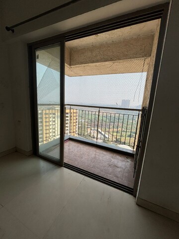 Master Bedroom in 2 BHK Apartment at Lodha Splendora, Ghodbunder Road – for Sale