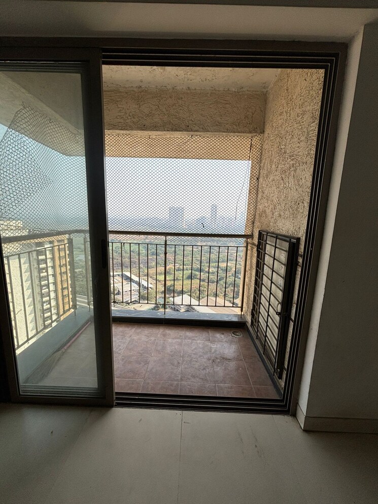 Room, lodha-splendora 2 Bedroom 761 Sq.Ft. Apartment In Ghodbunder Road Thane 7999570