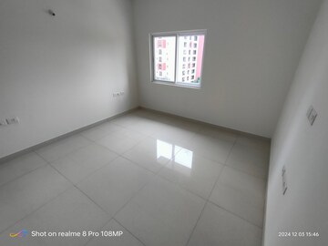 Room in 3 BHK Apartment at Prestige Tranquil, Kokapet – for Sale