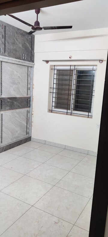 Room in 2 BHK Apartment at SR Purvi Pride, Whitefield – for Rent
