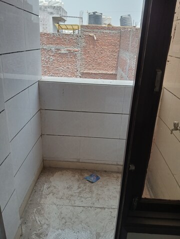 Balcony in 2 BHK Builder Floor at Govindpuri – for Rent