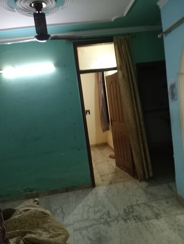 Room in 2 BHK Builder Floor at Govindpuri – for Rent