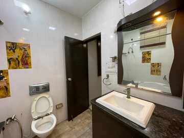 Bathroom in 3 BHK Builder Floor at Sector 32 – for Sale