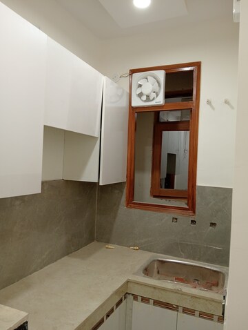 3 BHK Builder Floor For Rent in Govindpuri