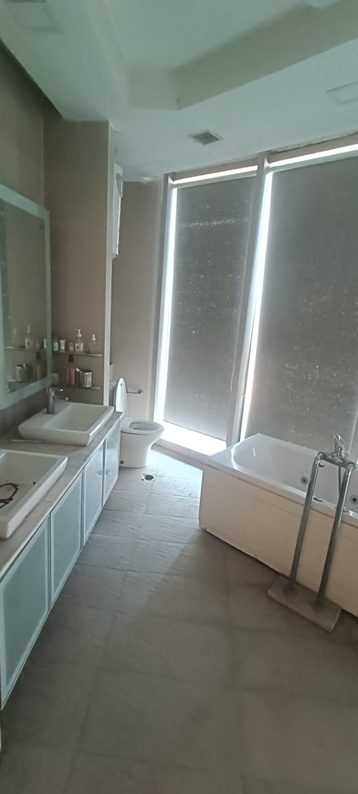 3 BHK + Servant Room Apartment For Sale in Jaypee Greens Sun Court III