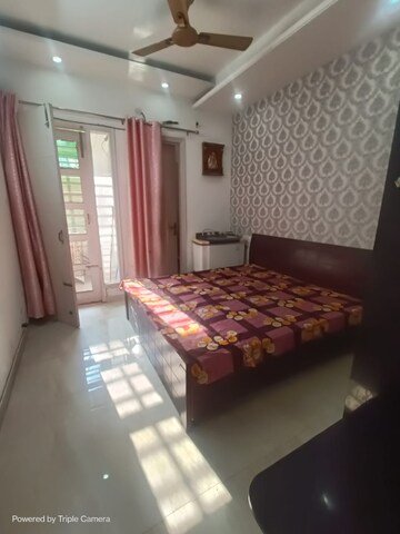 Bedroom in 3 BHK Apartment at Dhakoli Village – for Rent