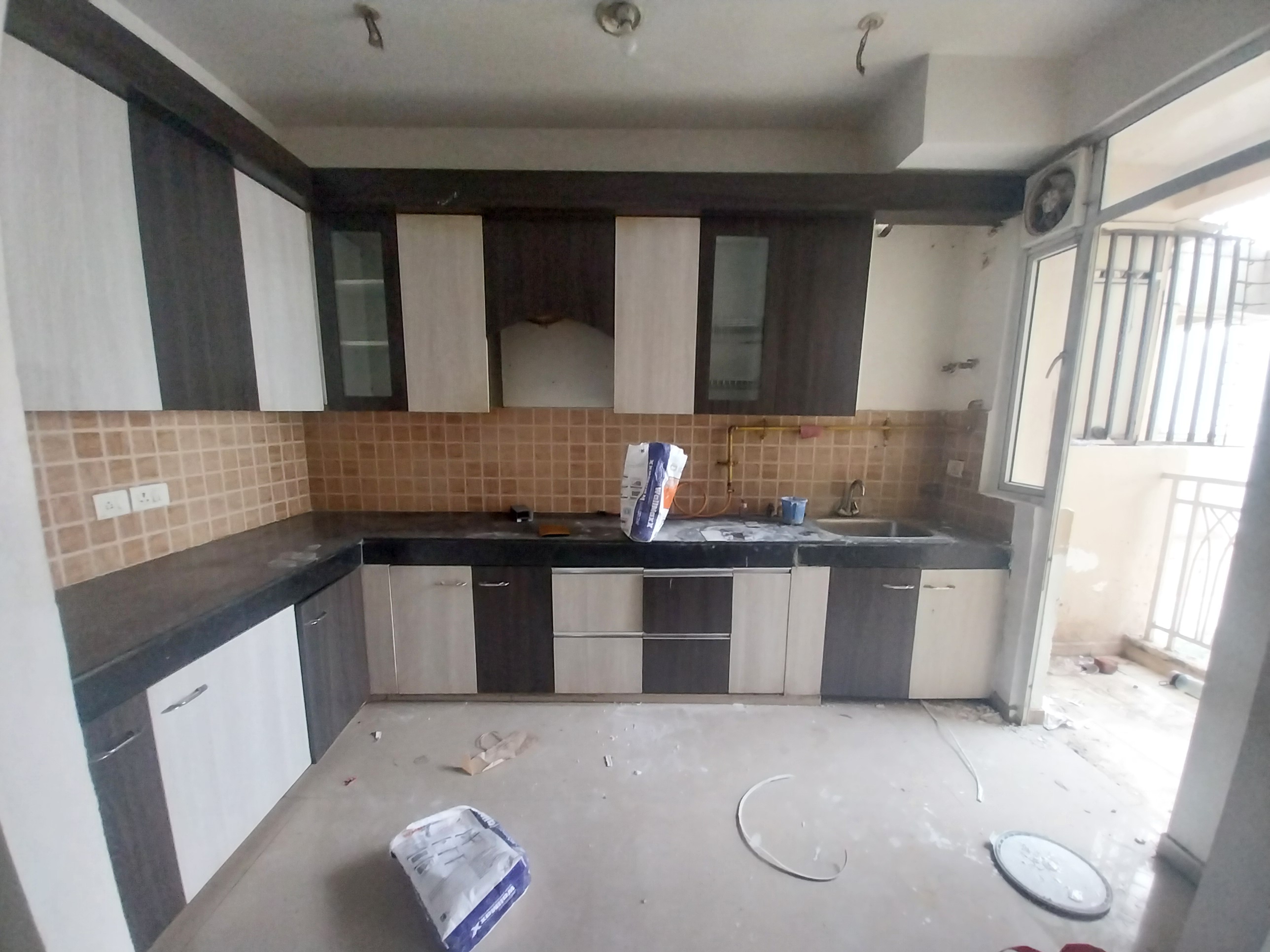 2 BHK Apartment For Sale in Mahagun Mywoods III