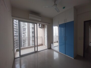 3 BHK Apartment For Rent in Mahagun Mywoods II, Sector 16c Greater Noida