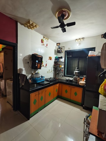 Kitchen in 1.5 BHK Apartment at Saya Park Apartment, Kalwa – for Sale