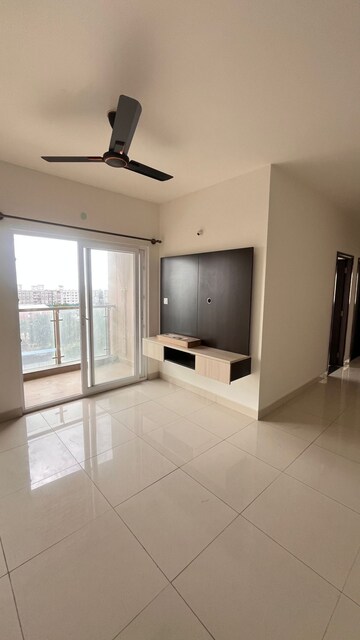 Room in 3 BHK Apartment at Provident Park Square, Kanakapura Road – for Rent