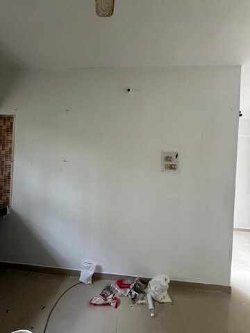 Room in 2 BHK Apartment at DSK Raanwara, Bavdhan – for Rent