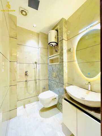 Attached Bathroom in 3 BHK Builder Floor at Uttam Nagar West – for Rent
