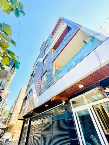 3 BHK Builder Floor – Exterior View View at Uttam Nagar West - for Rent