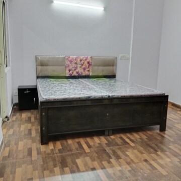 Bedroom in 2 BHK Apartment at Aims Golf City, Sector 75 – for Rent
