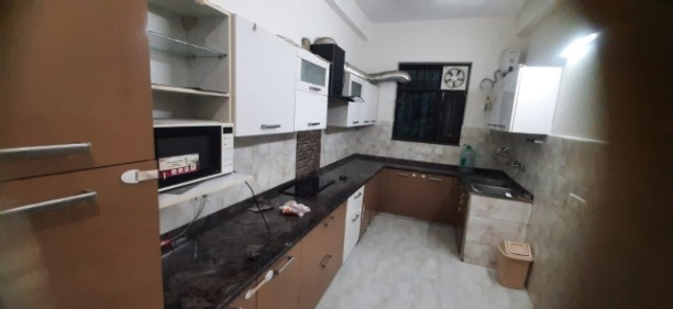 3 BHK + Servant Room,Study Room Builder Floor For Sale in Sector 95
