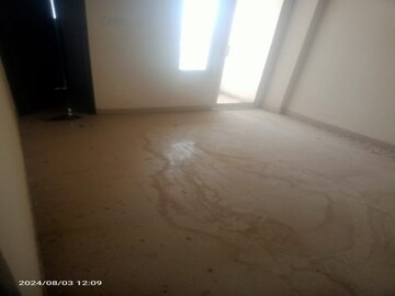 Room in 3 BHK Apartment at Sparsh Nikunj, Rajajipuram – for Sale