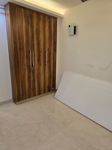 Master Bedroom in 3 BHK Builder Floor at Safdarjang Enclave – for Sale