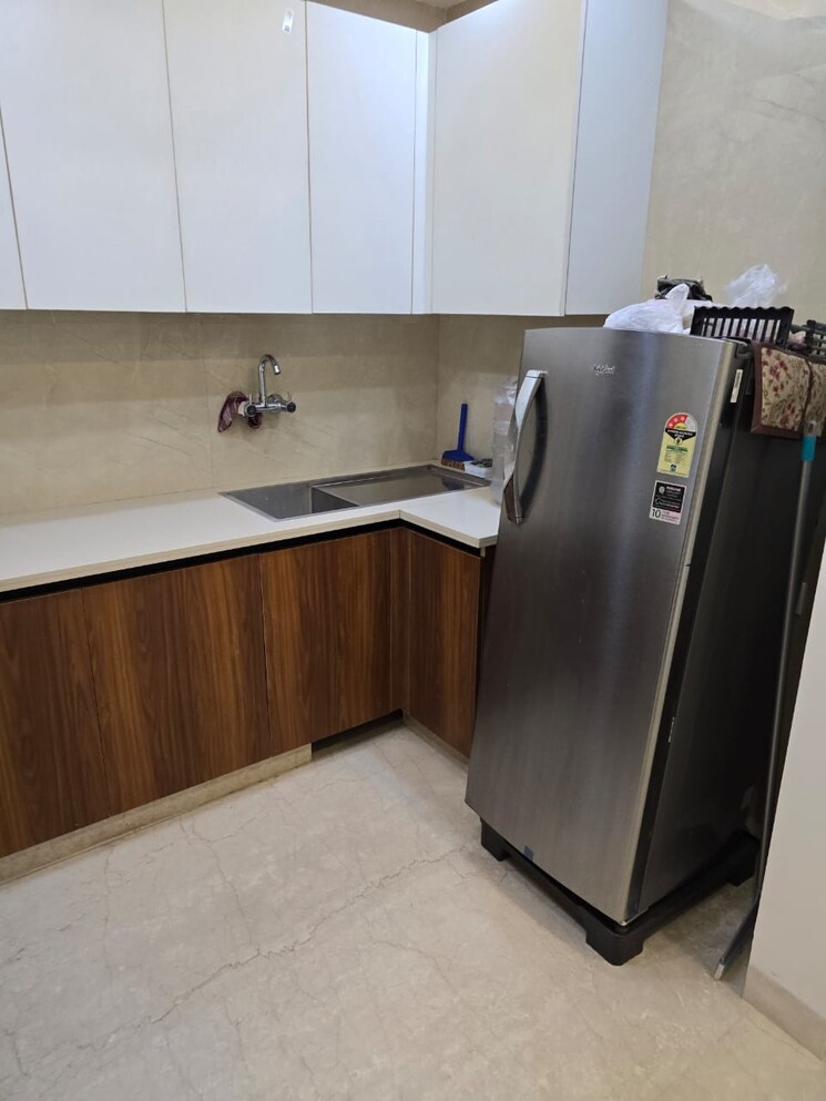 Master Bedroom, safdarjung enclave 3 Bedroom 150 Sq.Yd. Builder Floor In Safdarjung Enclave Delhi 7999955