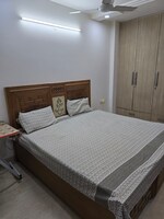 3 BHK + Servant Room 150 Sq.Yd. Builder Floor in Safdarjung Enclave