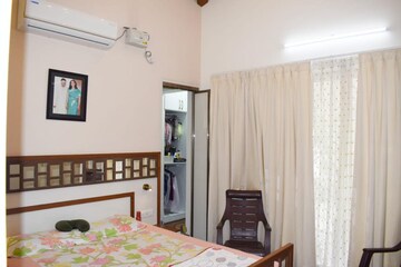 Bedroom in 4 BHK Villa at Kr Puram – for Sale